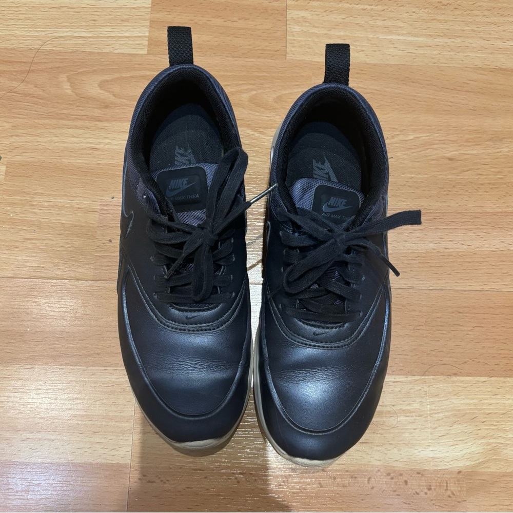 Nike Women’s Air Thea Sneakers